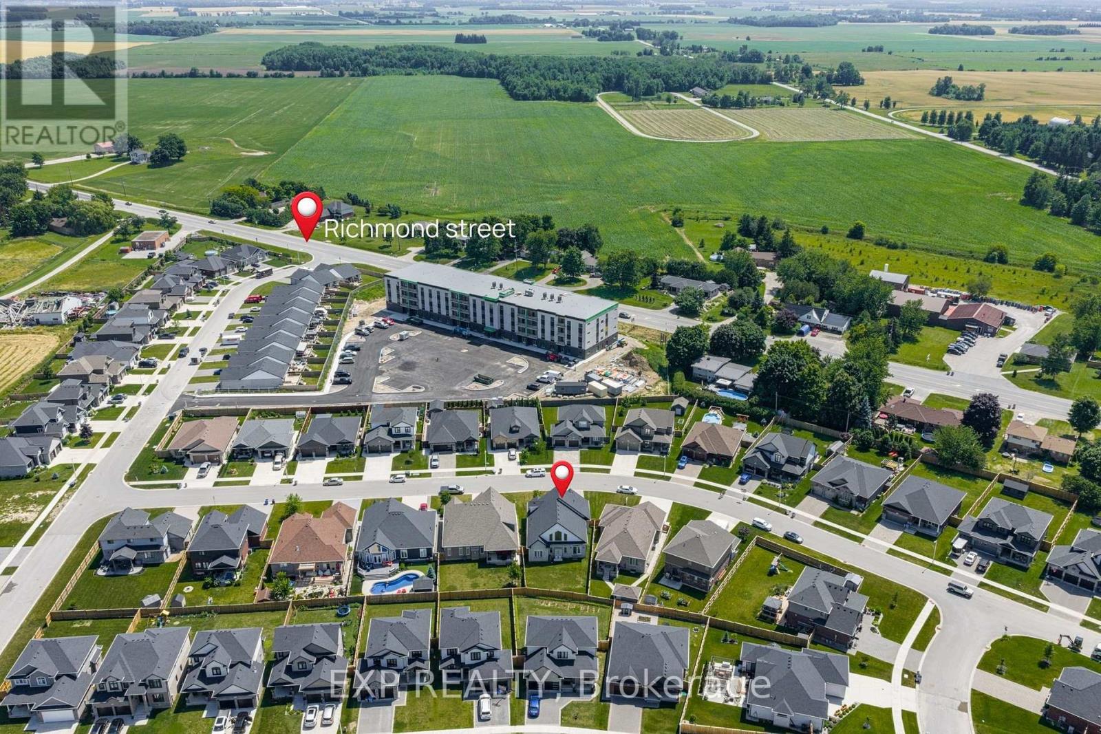 116 Spencer Avenue, Lucan Biddulph (Lucan), Ontario  N0M 2J0 - Photo 32 - X12871218