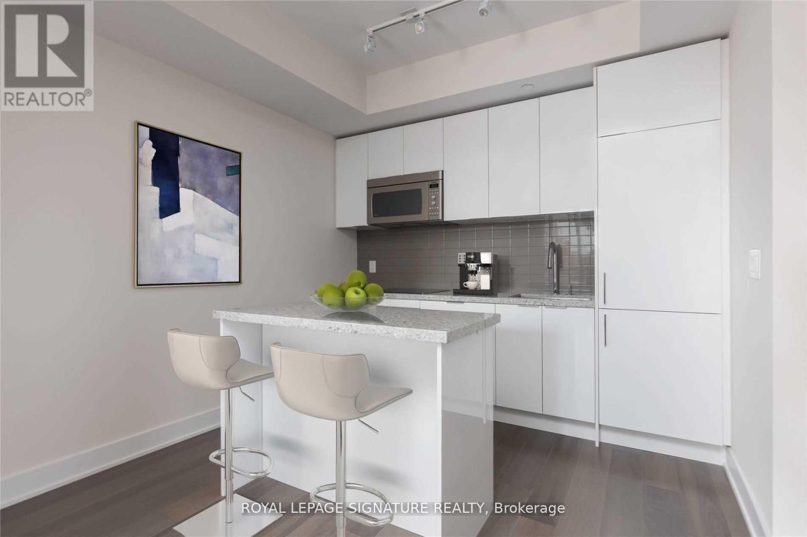 409 - 88 Cumberland Street, Toronto (Annex), Ontario  M5R 1A3 - Photo 4 - C12877522