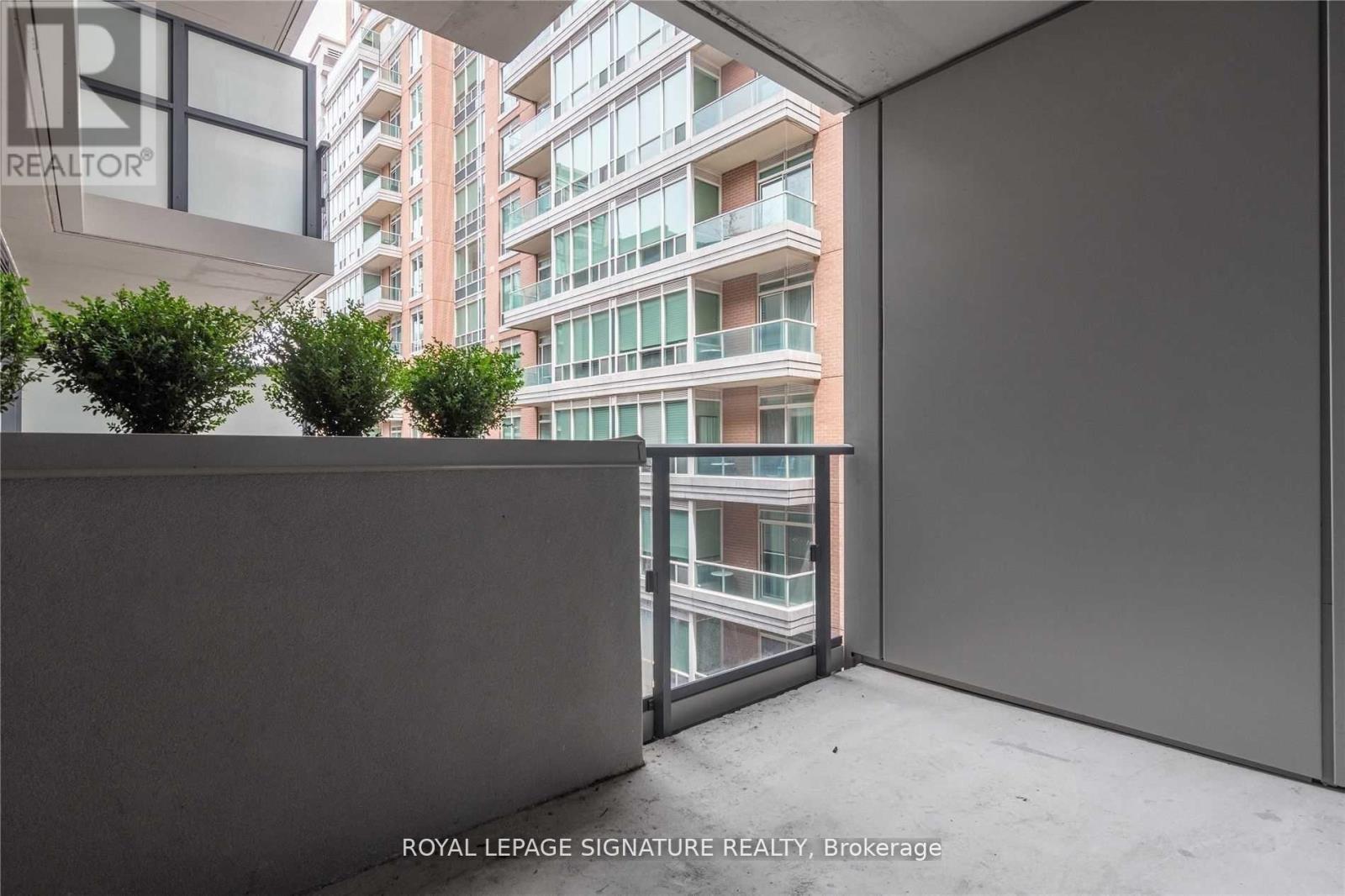 409 - 88 Cumberland Street, Toronto (Annex), Ontario  M5R 1A3 - Photo 8 - C12877522