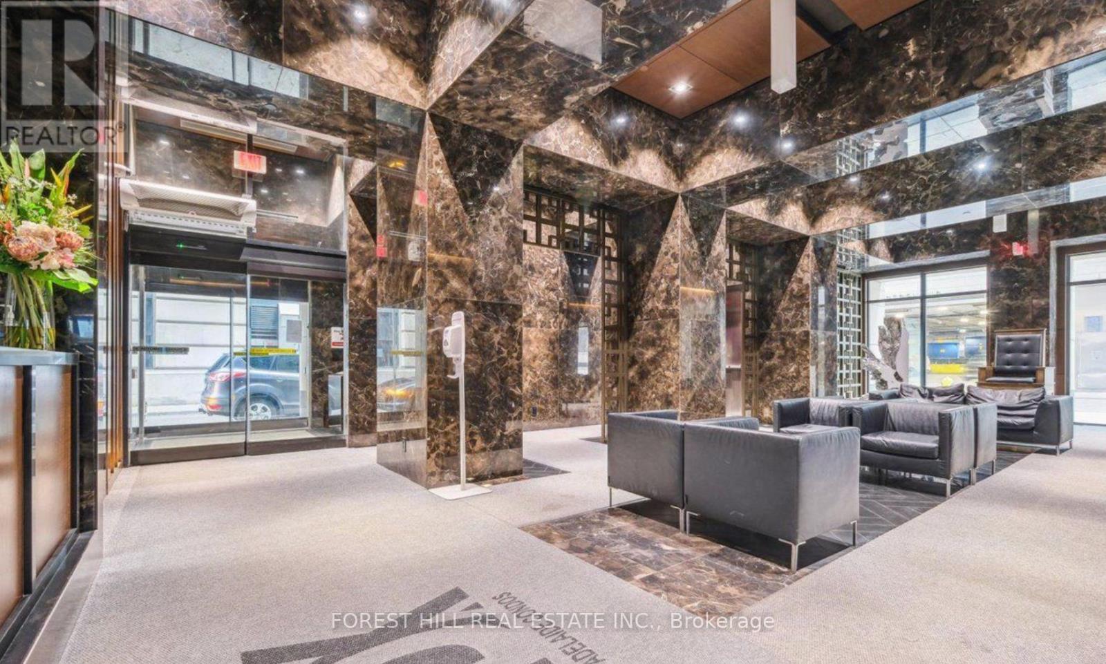 4605 - 70 Temperance Street, Toronto, Ontario  M5H 4E8 - Photo 2 - C12877526