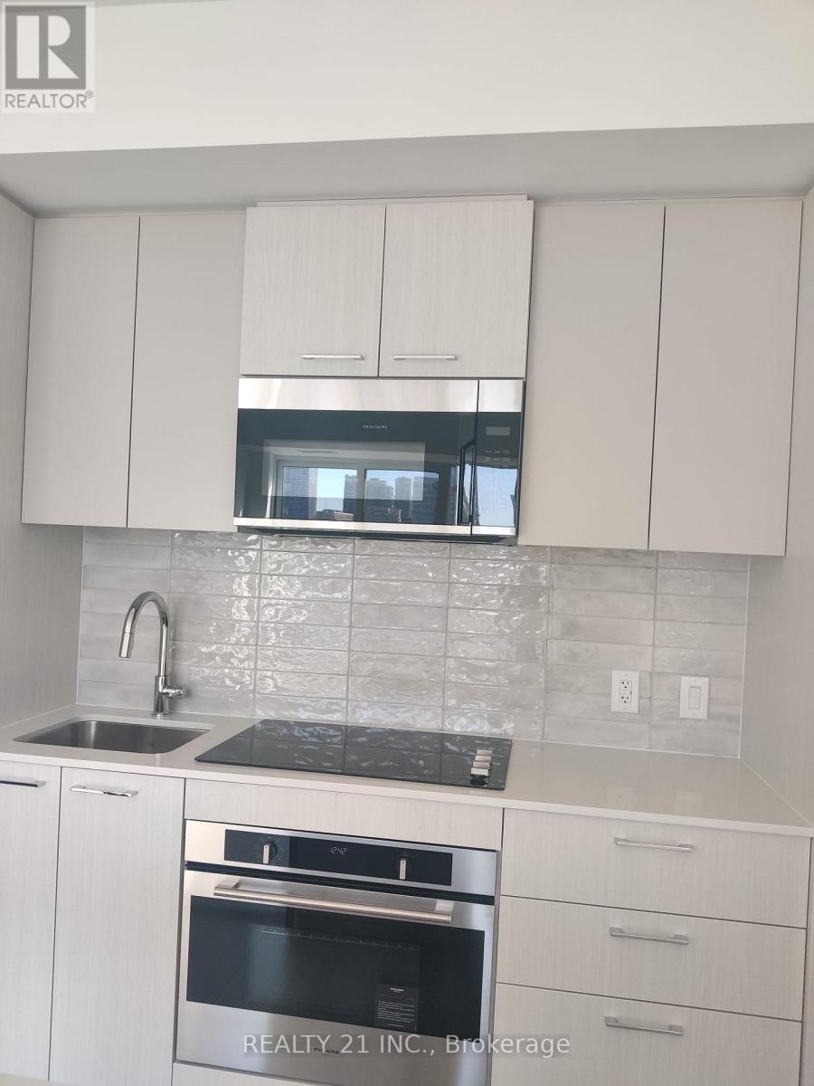 30 Dreamers Way, Toronto, Ontario  M5A 0Y7 - Photo 21 - C12877538