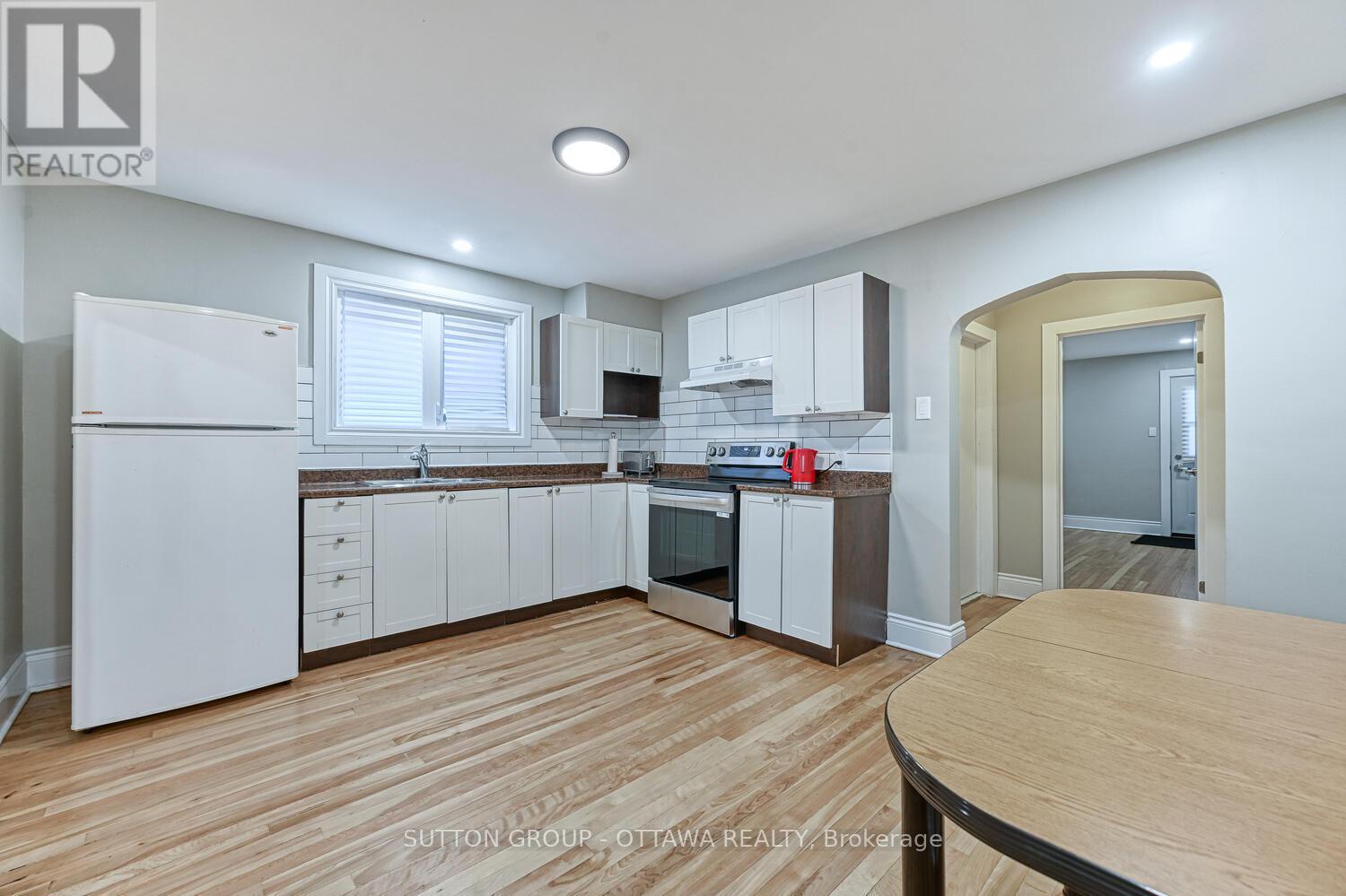 154-156 Dagmar Avenue, Ottawa, Ontario  K1L 5T2 - Photo 10 - X12451298