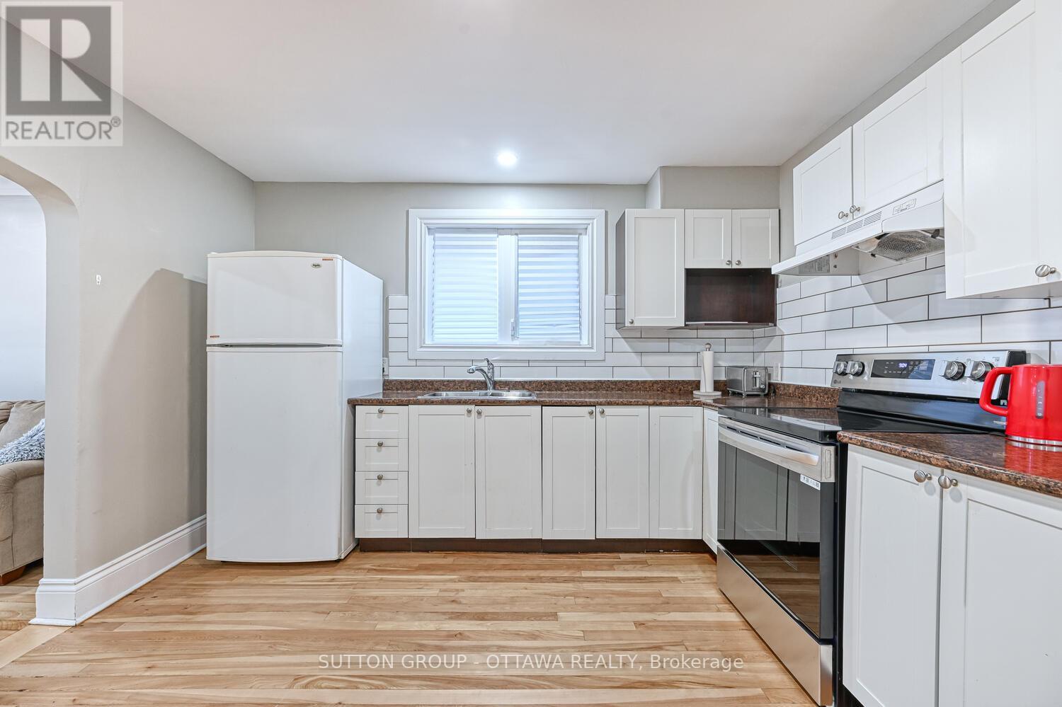 154-156 Dagmar Avenue, Ottawa, Ontario  K1L 5T2 - Photo 12 - X12451298