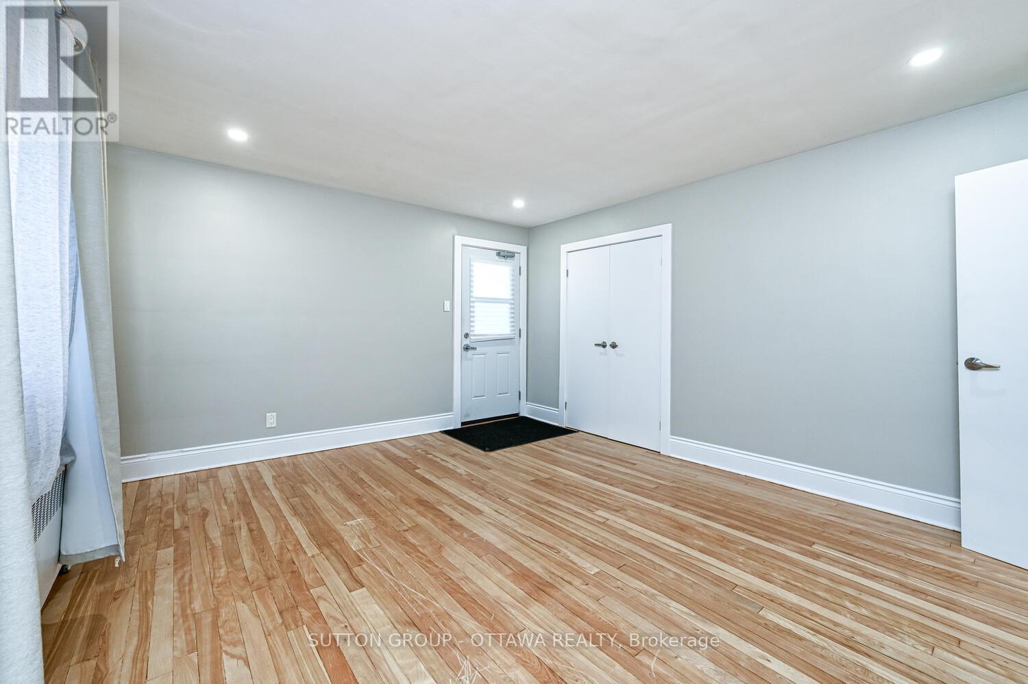 154-156 Dagmar Avenue, Ottawa, Ontario  K1L 5T2 - Photo 20 - X12451298