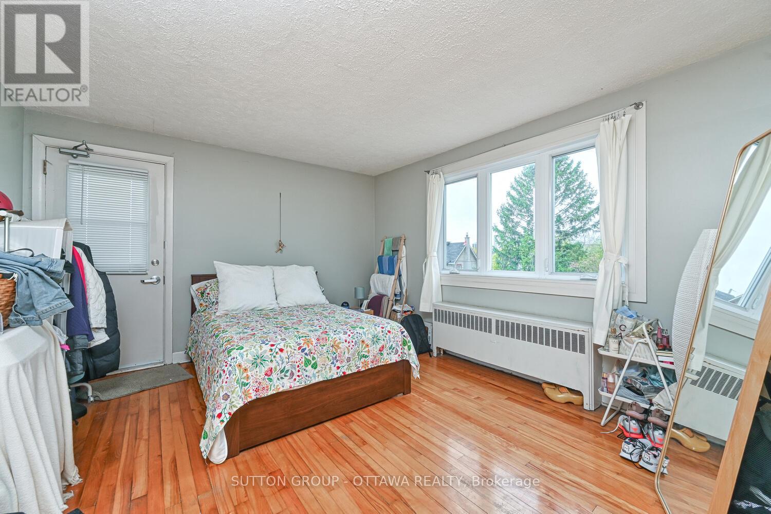 154-156 Dagmar Avenue, Ottawa, Ontario  K1L 5T2 - Photo 34 - X12451298