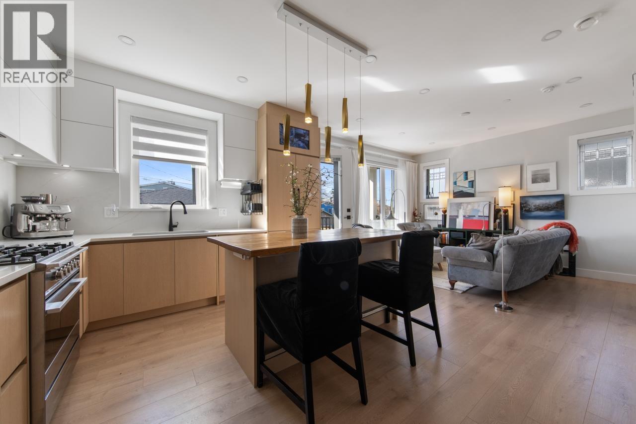 2558 Dundas Street, Vancouver, British Columbia  V5K 1P8 - Photo 7 - R3099259