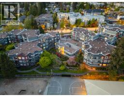 507 2800 CHESTERFIELD AVENUE, North Vancouver, British Columbia