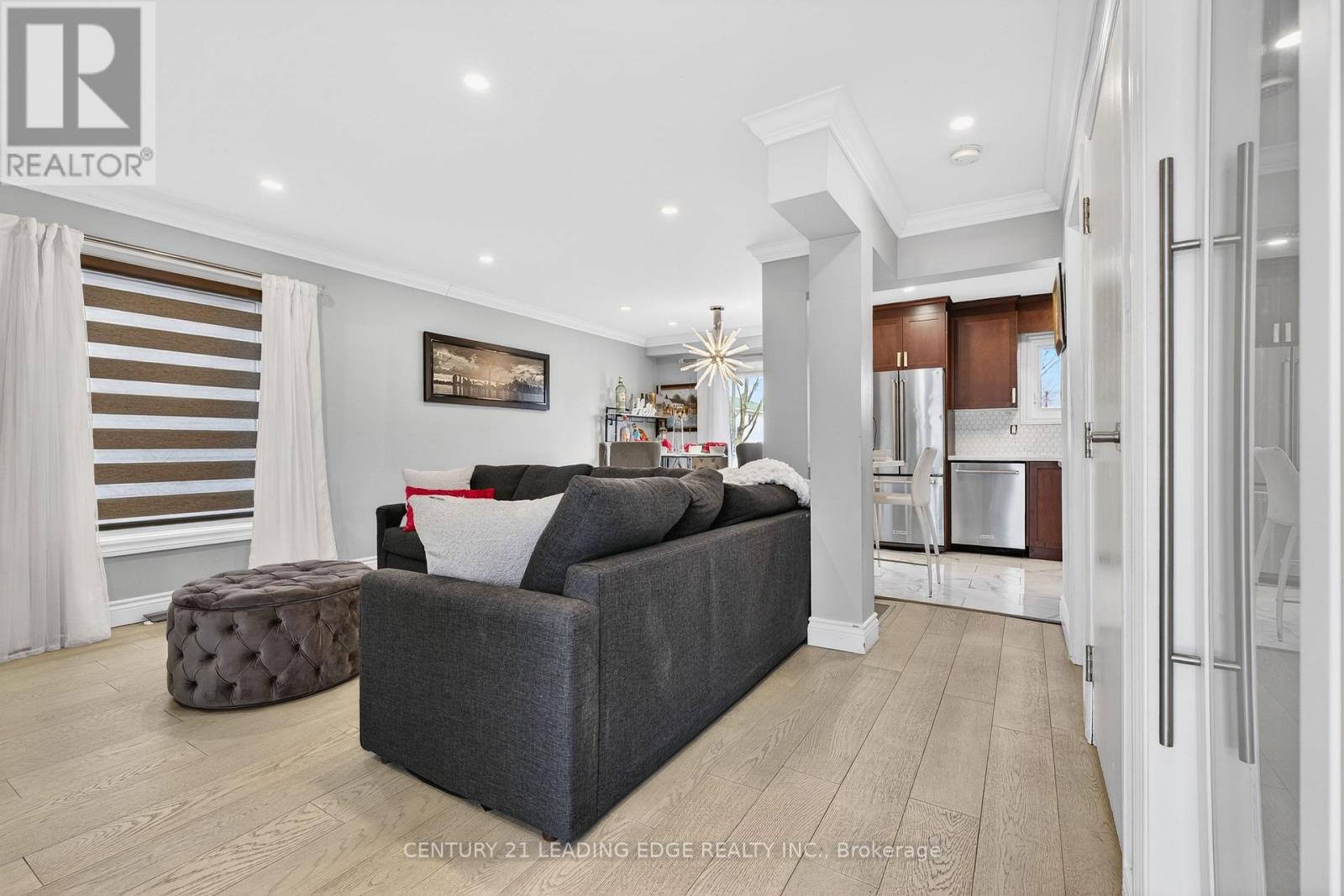 46 Humphrey Drive, Ajax, Ontario  L1S 4Z4 - Photo 7 - E12877602