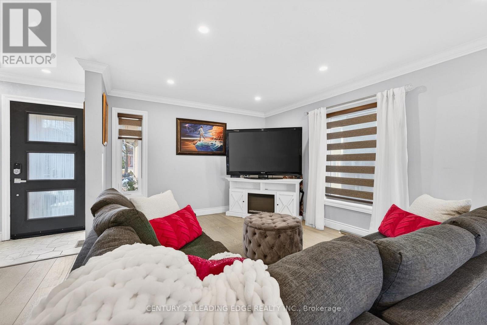 46 Humphrey Drive, Ajax, Ontario  L1S 4Z4 - Photo 8 - E12877602