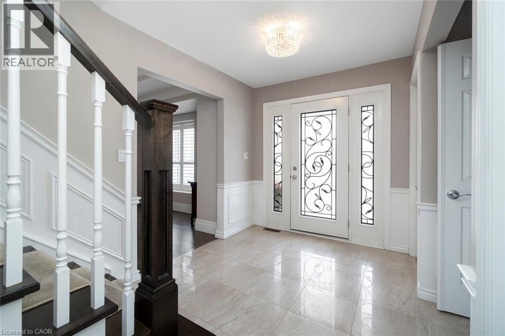 18 Stonegate Drive, Hamilton, Ontario  L9G 3R7 - Photo 8 - 40811697