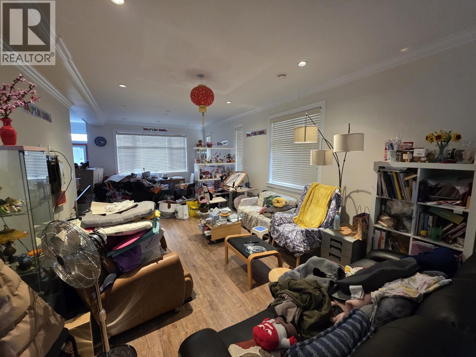 1458 E 60th Avenue, Vancouver, British Columbia  V5P 2H3 - Photo 2 - R3099272