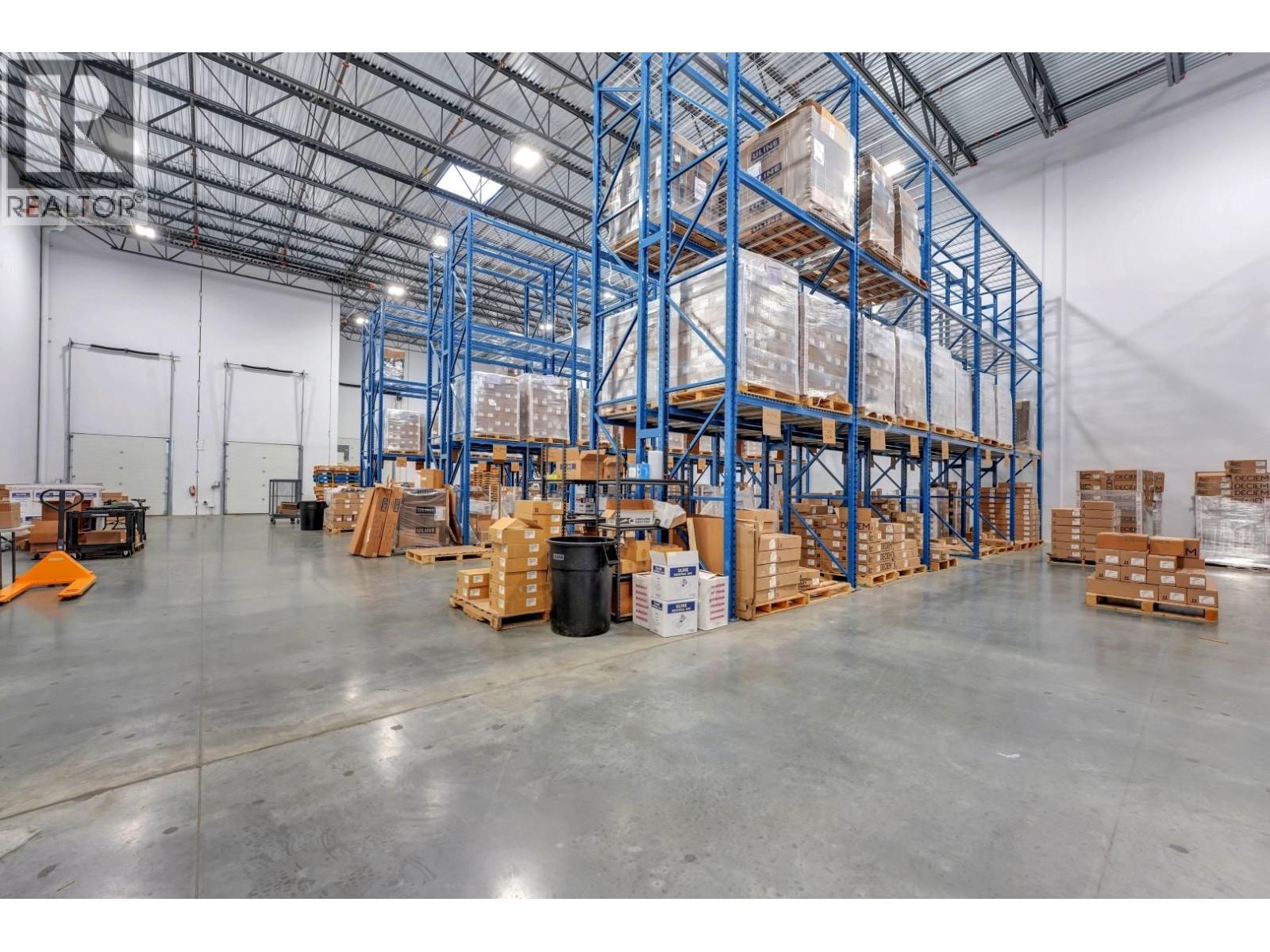 106 7672 Progress Way, Delta, British Columbia  V4G 1A4 - Photo 3 - C8076975