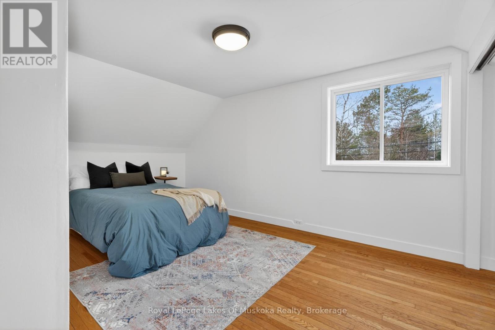 11 Silver Street, Huntsville, Ontario  P1H 1M2 - Photo 18 - X12877558