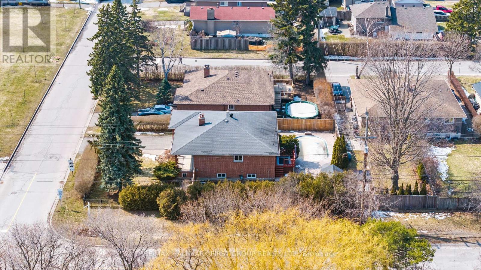 1456 Parkham Crescent, Pickering, Ontario  L1W 2Z2 - Photo 38 - E12875776