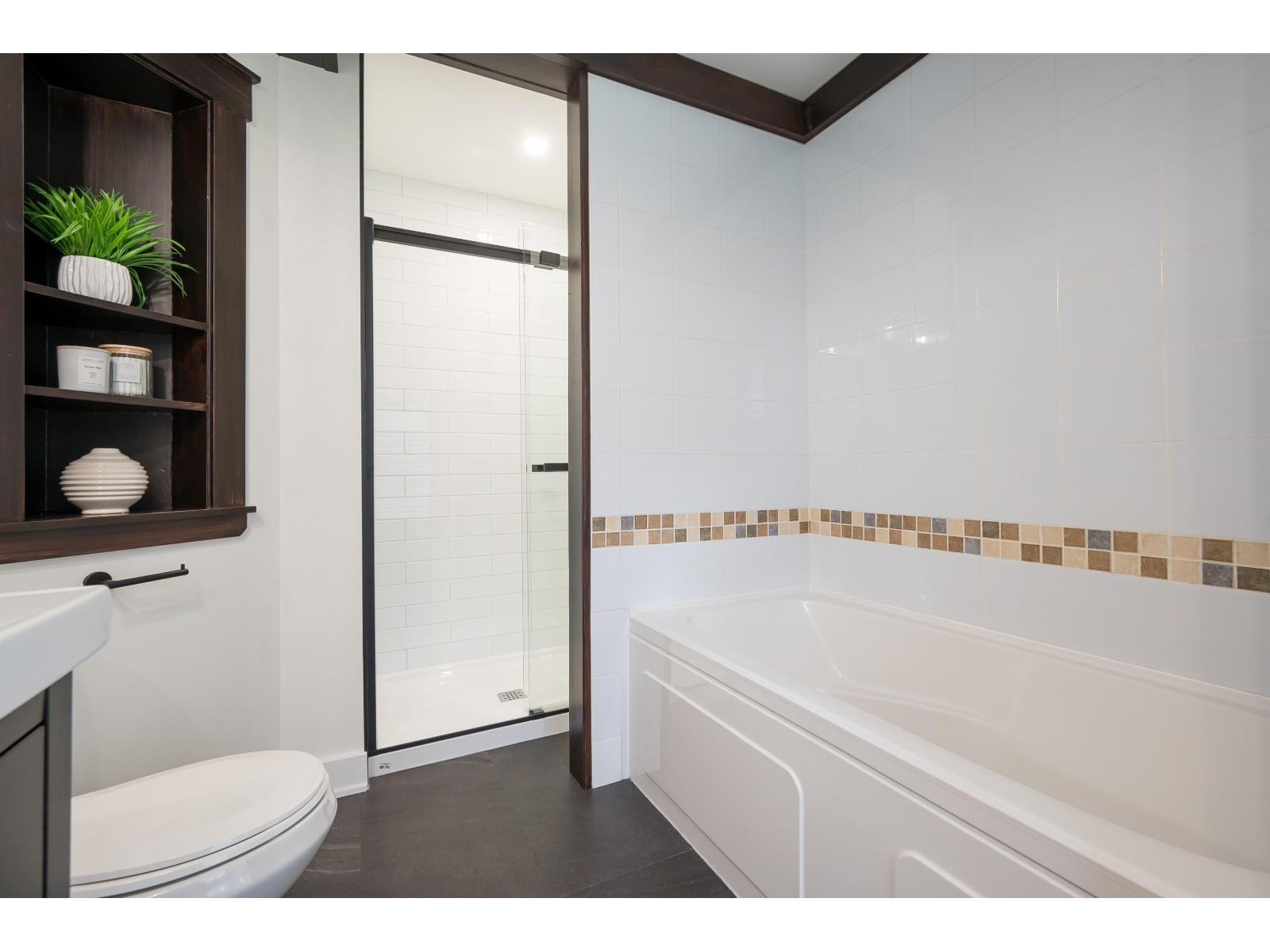 21638 46 Avenue, Langley, British Columbia  V3A 3J4 - Photo 16 - R3098609