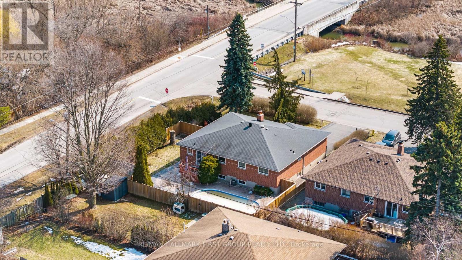 1456 Parkham Crescent, Pickering, Ontario  L1W 2Z2 - Photo 40 - E12875776