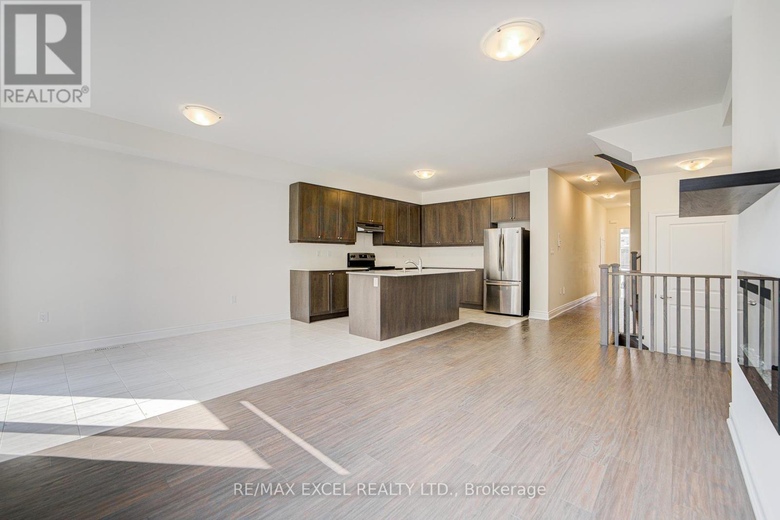 31 Mallery Street, Richmond Hill, Ontario  L4S 0H7 - Photo 11 - N12877564