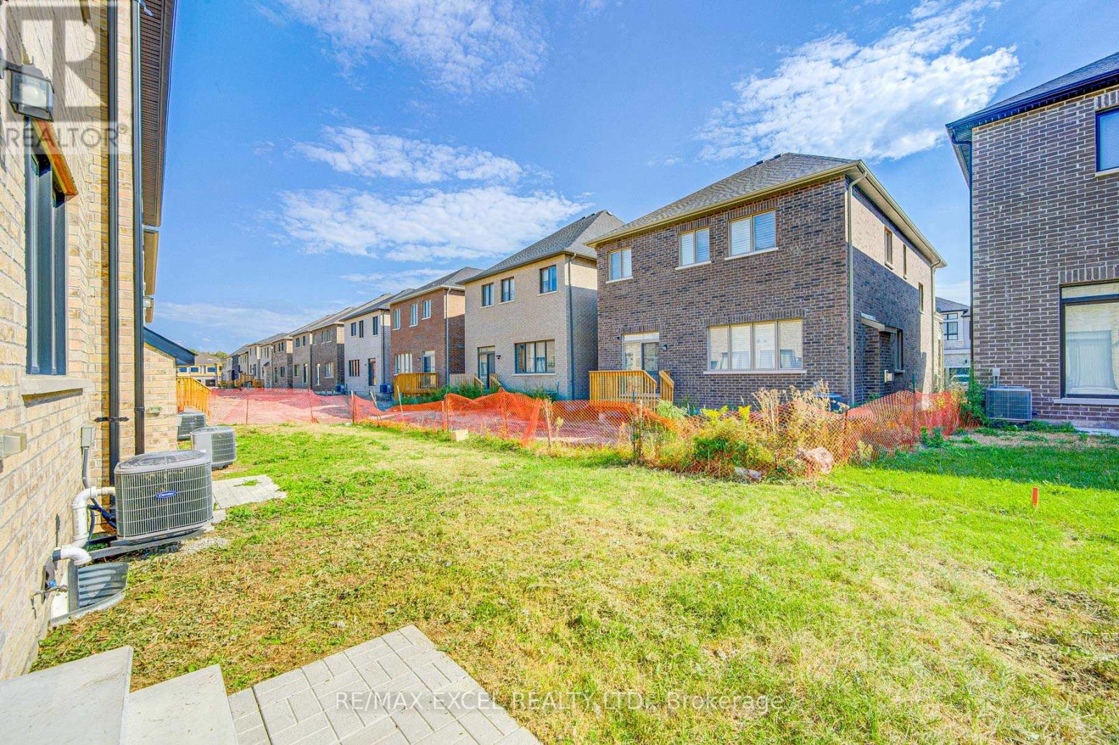 31 Mallery Street, Richmond Hill, Ontario  L4S 0H7 - Photo 33 - N12877564