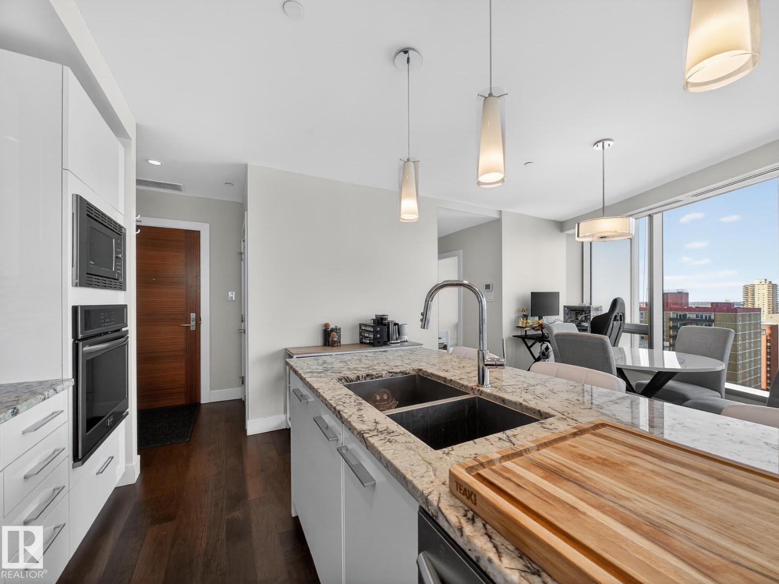 #1401 11969 Jasper Av Nw, Edmonton, Alberta  T5K 0P1 - Photo 8 - E4477145