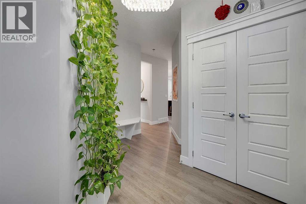 168 Evansfield Close Nw, Calgary, Alberta  T3P 0K9 - Photo 3 - A2291607