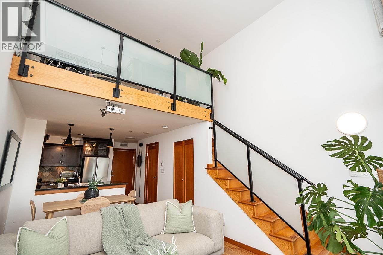 425 10 Renaissance Square, New Westminster, British Columbia  V3M 7B1 - Photo 13 - R3098588