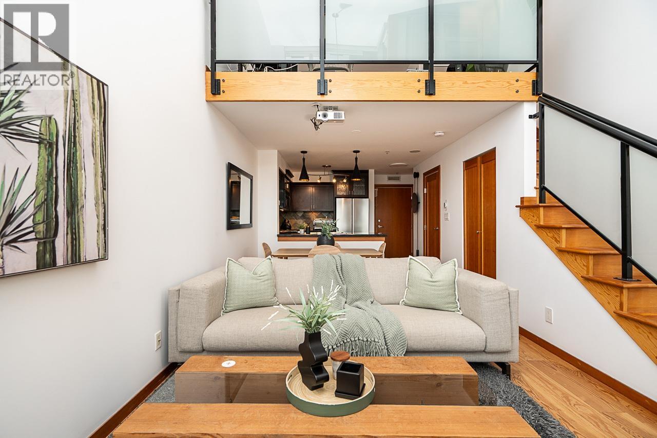 425 10 Renaissance Square, New Westminster, British Columbia  V3M 7B1 - Photo 11 - R3098588