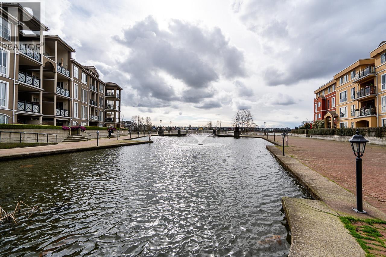 425 10 Renaissance Square, New Westminster, British Columbia  V3M 7B1 - Photo 33 - R3098588