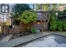 2076 PURCELL WAY, North Vancouver, British Columbia