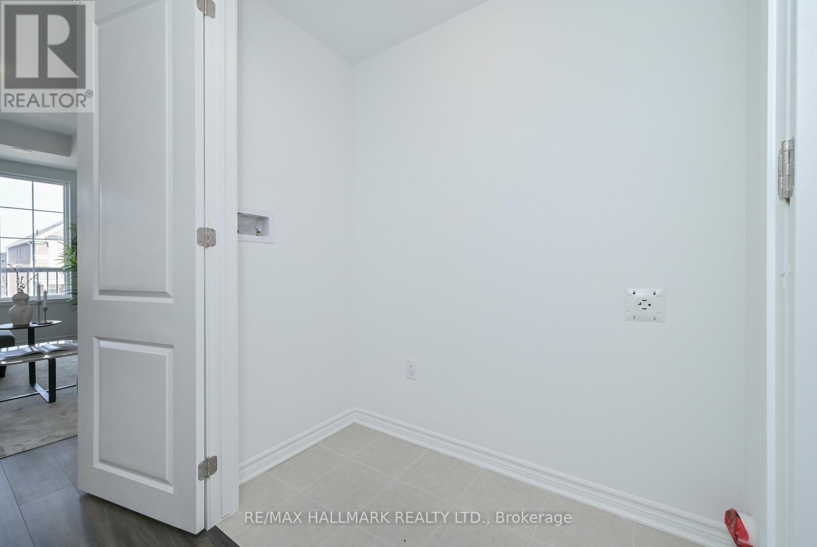 116 Ennerdale Street, Barrie, Ontario  L9J 1A5 - Photo 22 - S12877626