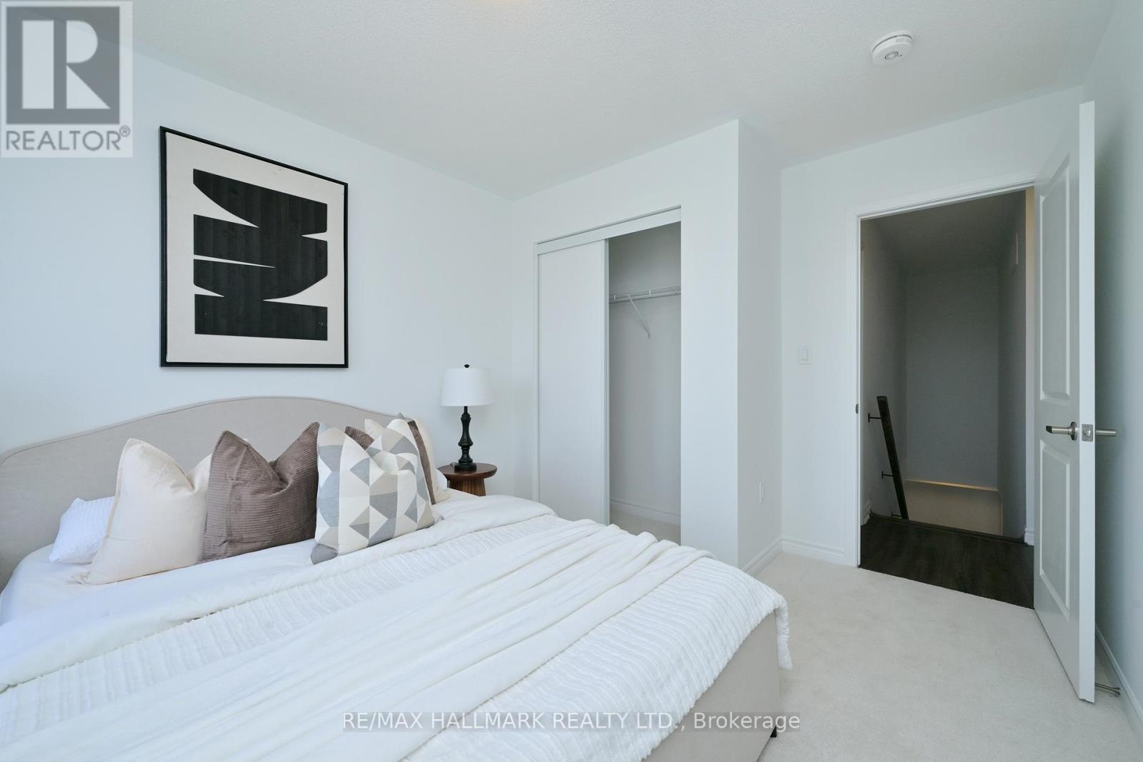 116 Ennerdale Street, Barrie, Ontario  L9J 1A5 - Photo 32 - S12877626