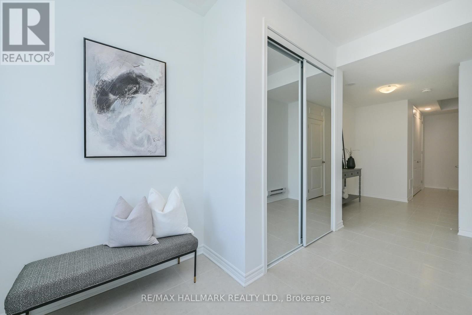 116 Ennerdale Street, Barrie, Ontario  L9J 1A5 - Photo 6 - S12877626