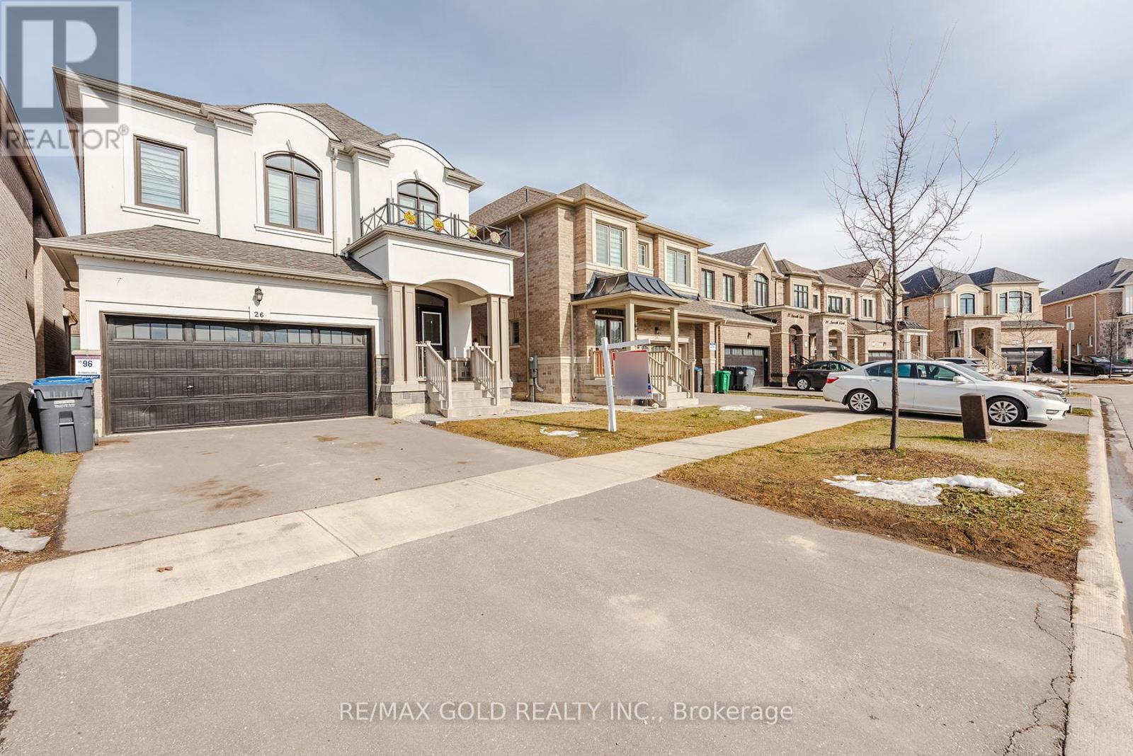 26 Ixworth Circle, Brampton (Bram West), Ontario  L6Y 6J8 - Photo 2 - W12877576