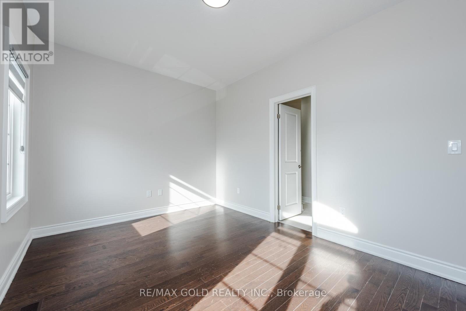 26 Ixworth Circle, Brampton (Bram West), Ontario  L6Y 6J8 - Photo 31 - W12877576