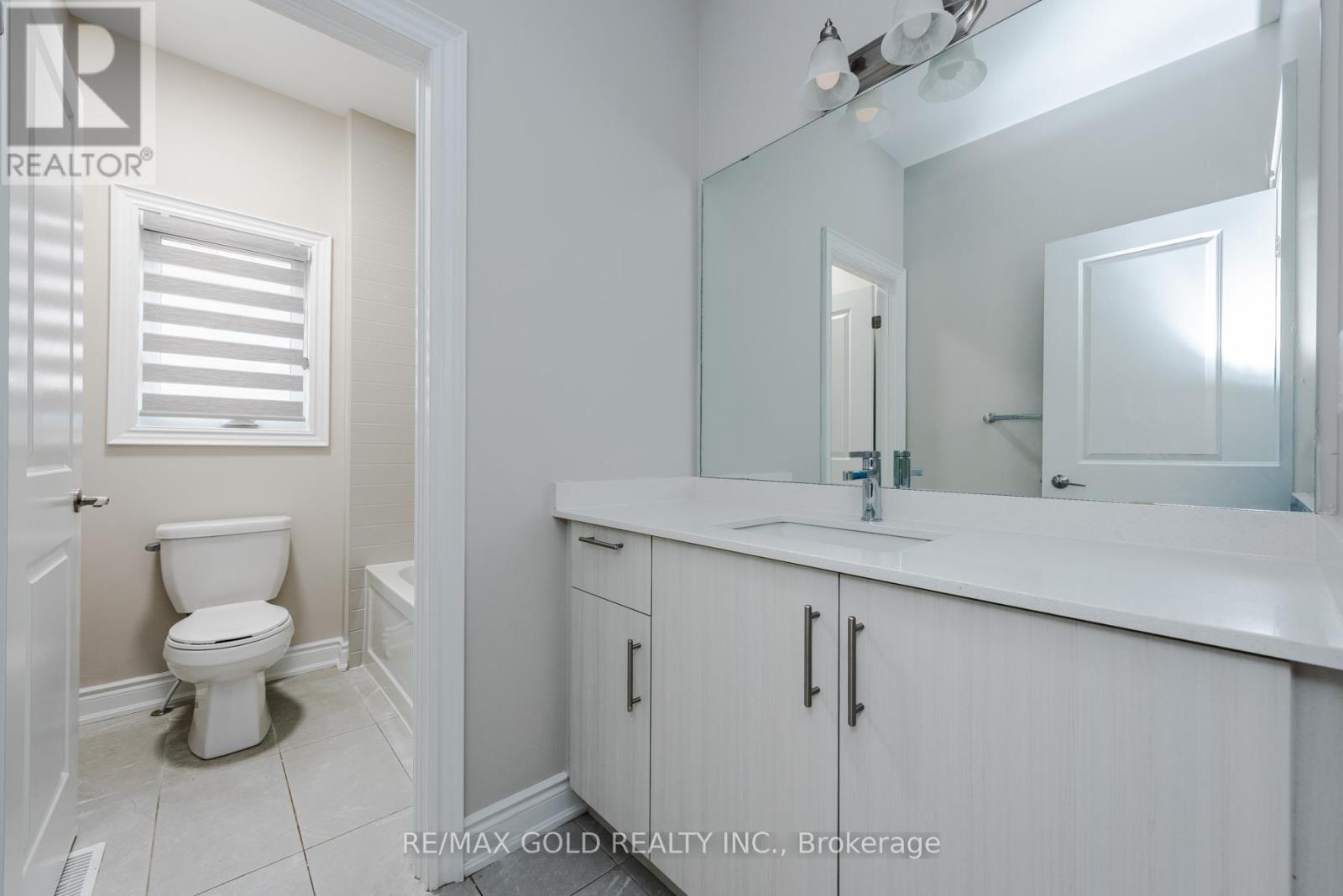 26 Ixworth Circle, Brampton (Bram West), Ontario  L6Y 6J8 - Photo 38 - W12877576