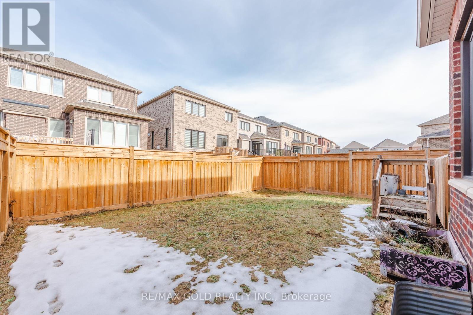 26 Ixworth Circle, Brampton (Bram West), Ontario  L6Y 6J8 - Photo 50 - W12877576