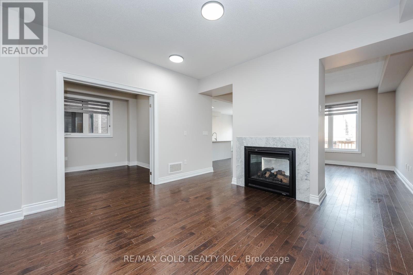 26 Ixworth Circle, Brampton (Bram West), Ontario  L6Y 6J8 - Photo 9 - W12877576