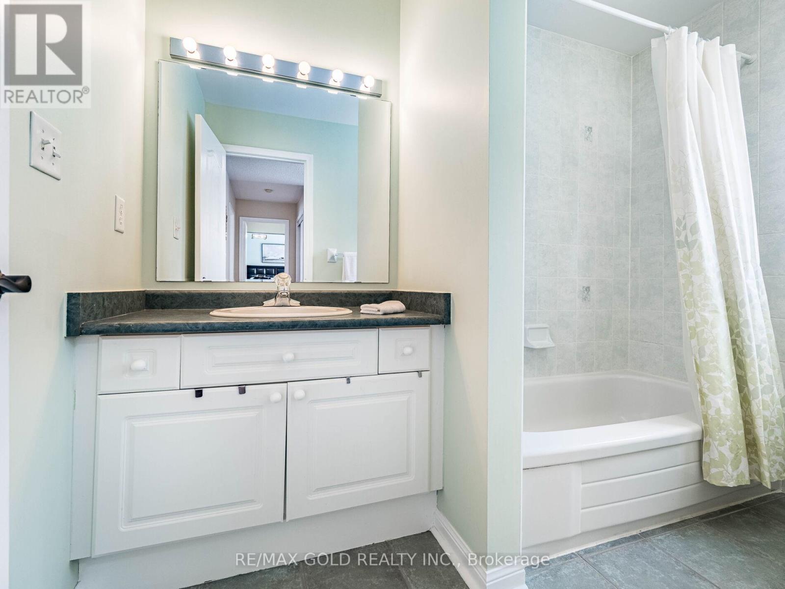 1595 Beaty Trail, Milton (Be Beaty), Ontario  L9T 5M4 - Photo 33 - W12877592