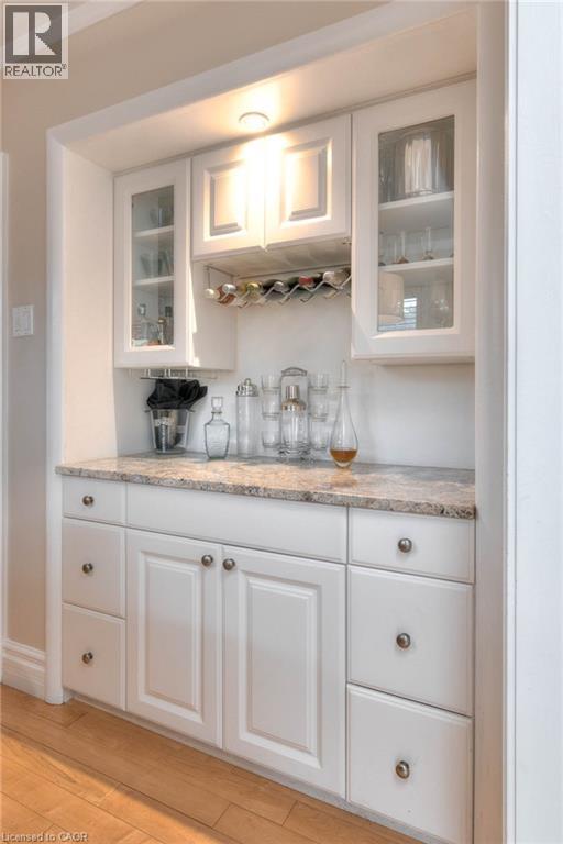 243 Lincoln Road, Waterloo, Ontario  N2J 2P4 - Photo 8 - 40811252