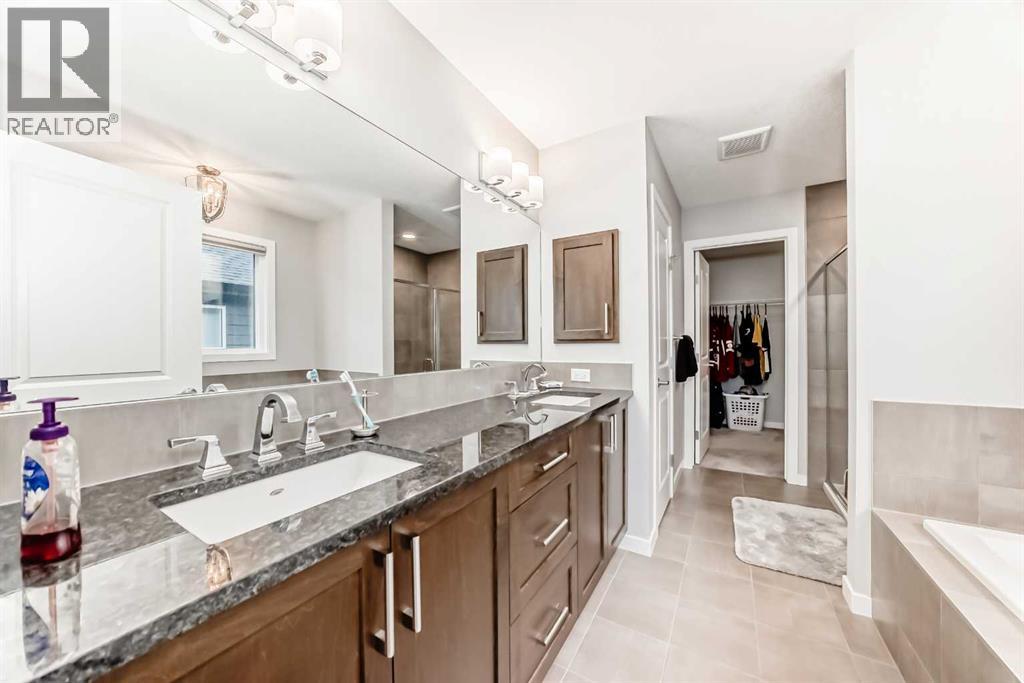 151 Sundown Way, Cochrane, Alberta  T4C 0H4 - Photo 21 - A2290056