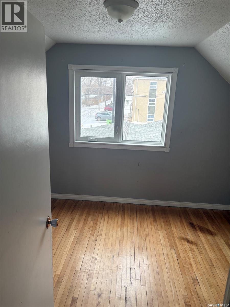 515 King Street, Weyburn, Saskatchewan  S4H 0P8 - Photo 10 - SK030330