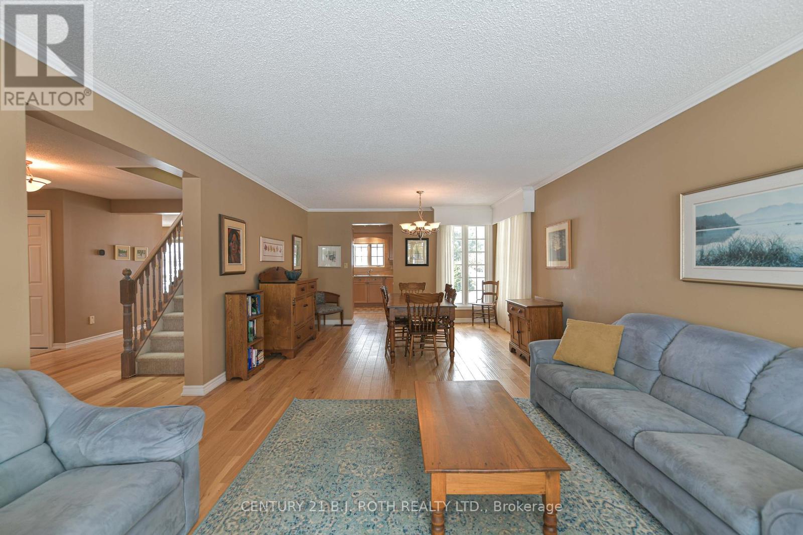 698 Broadview Avenue, Orillia, Ontario  L3V 6P3 - Photo 12 - S12876780