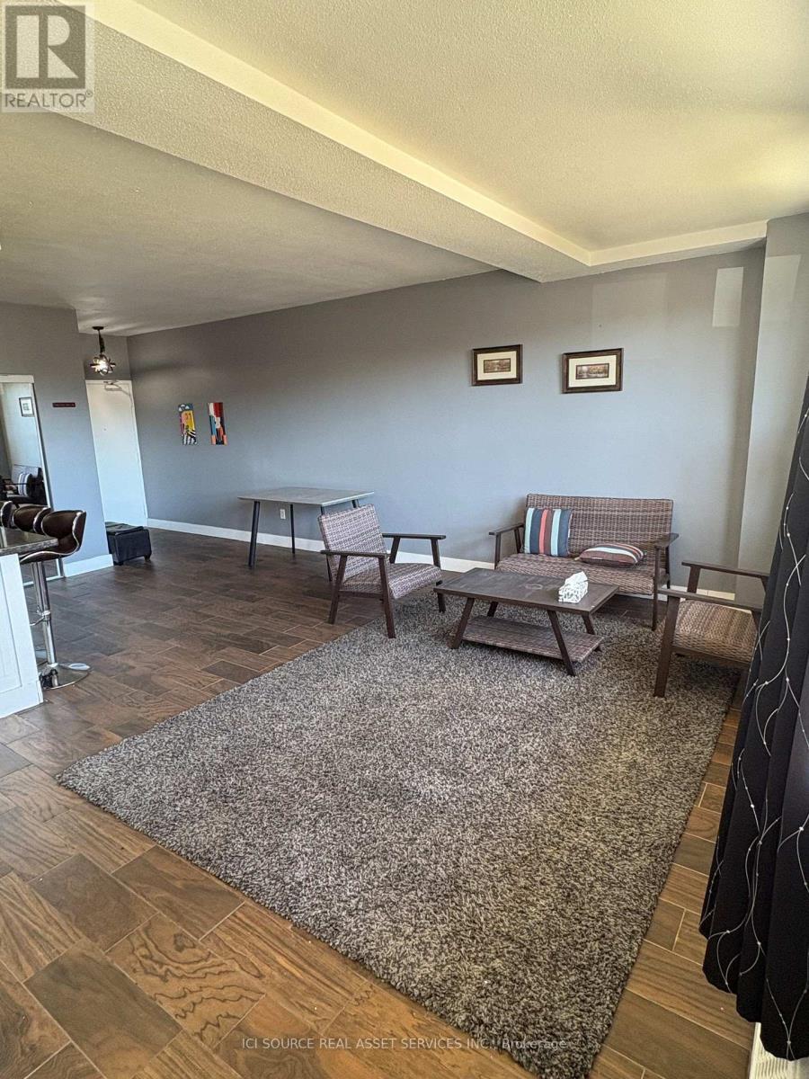 21 - 15 Nicklaus Drive, Hamilton, Ontario  L8K 5J5 - Photo 2 - X12830170