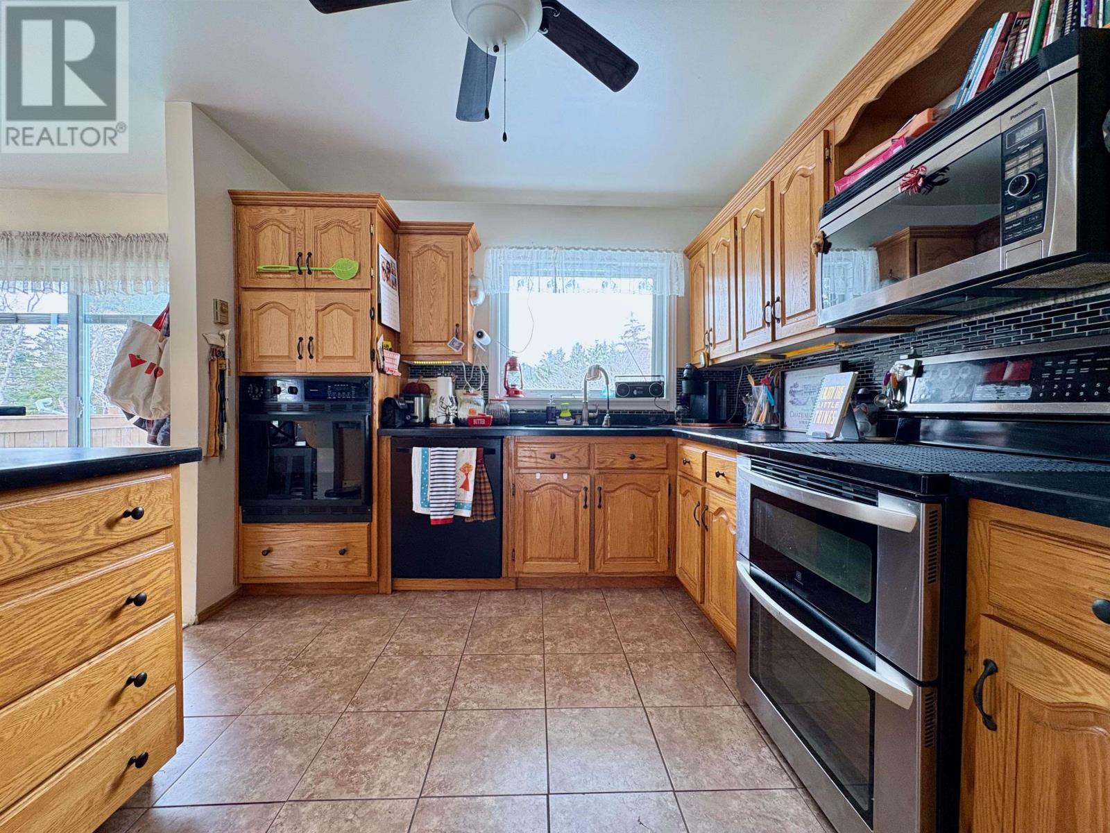 30 Janes Lane, Upper Wedgeport, Nova Scotia  B0W 3M0 - Photo 11 - 202604472