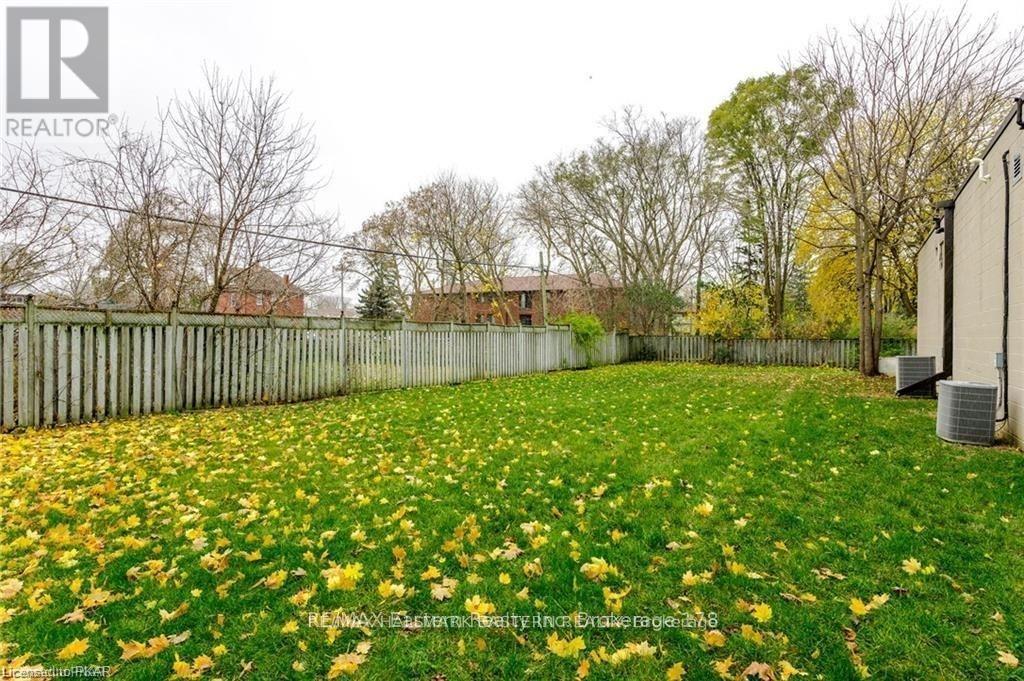 71 Princess Street, Peterborough (Town Ward 3), Ontario  K9J 2A8 - Photo 16 - X12877784