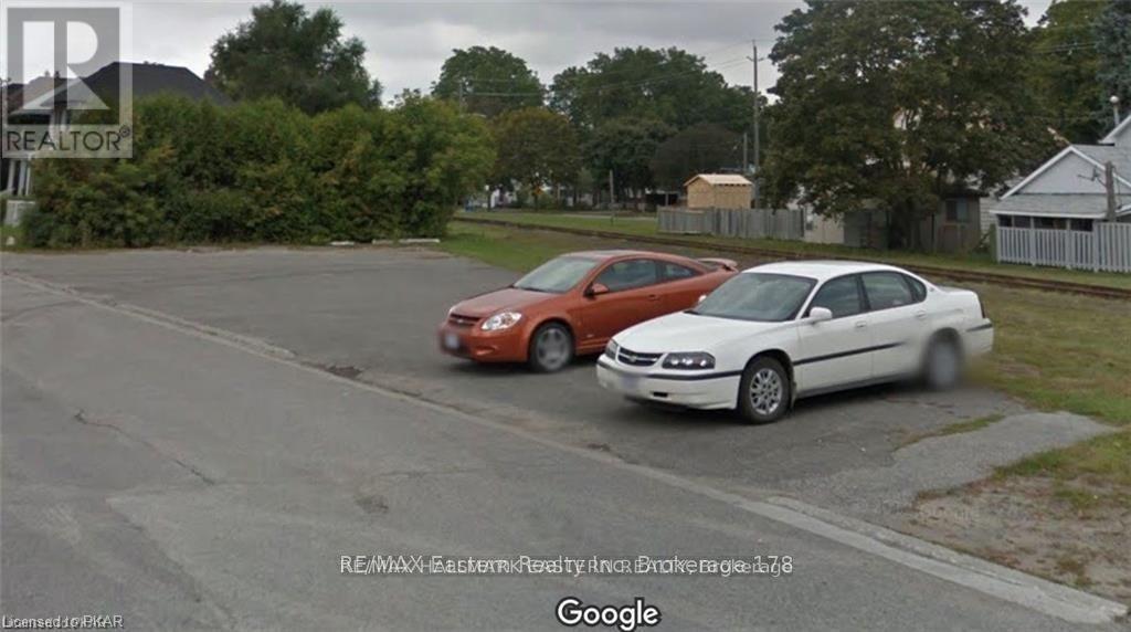 71 Princess Street, Peterborough (Town Ward 3), Ontario  K9J 2A8 - Photo 18 - X12877784