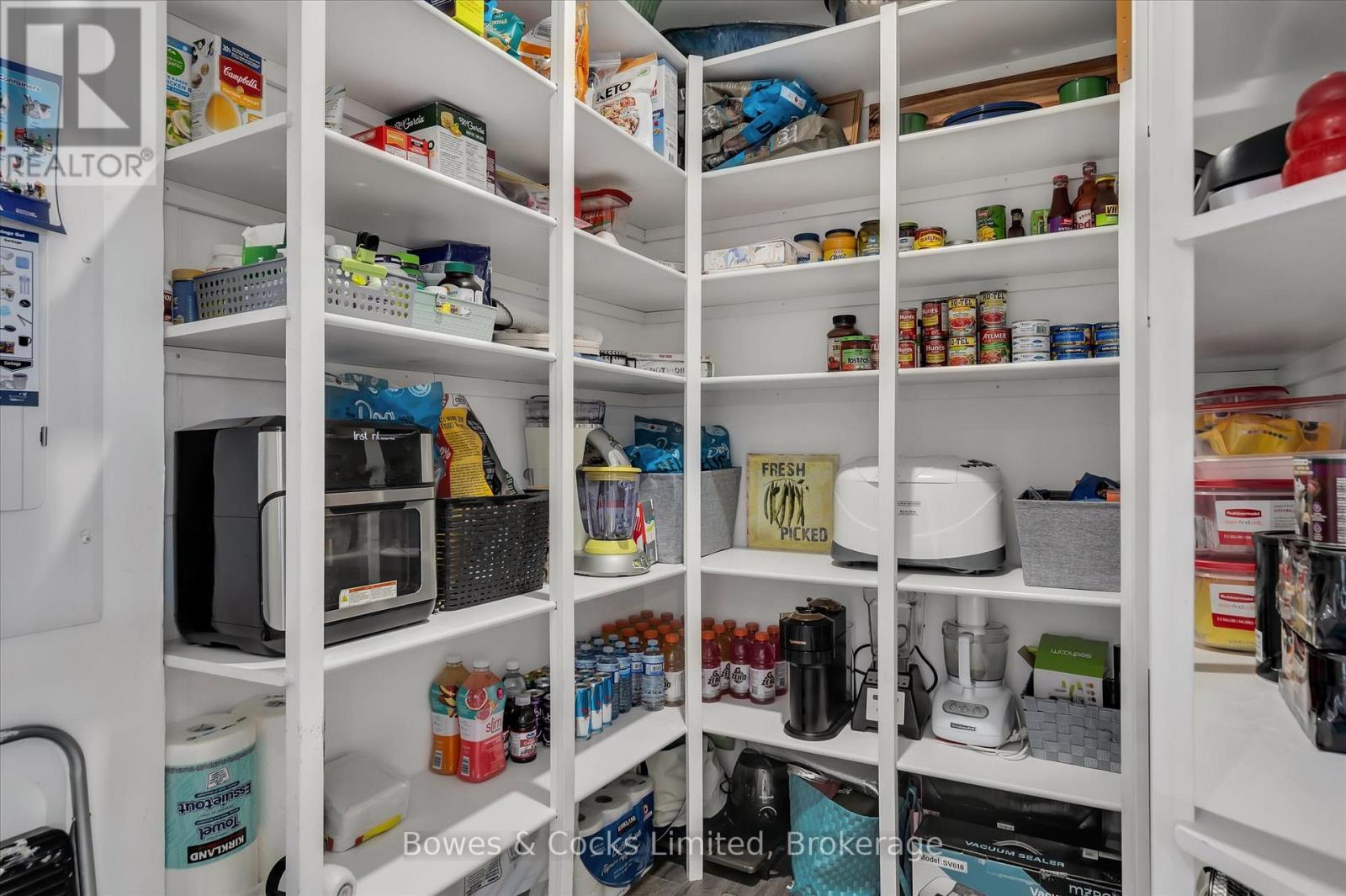 2151 Little Chipmunk Road, Douro-Dummer, Ontario  K0L 2H0 - Photo 14 - X12877794