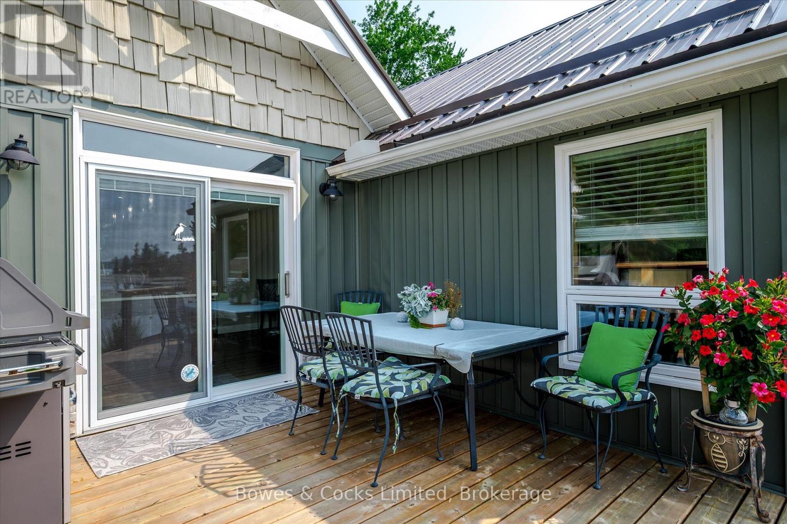 2151 Little Chipmunk Road, Douro-Dummer, Ontario  K0L 2H0 - Photo 17 - X12877794