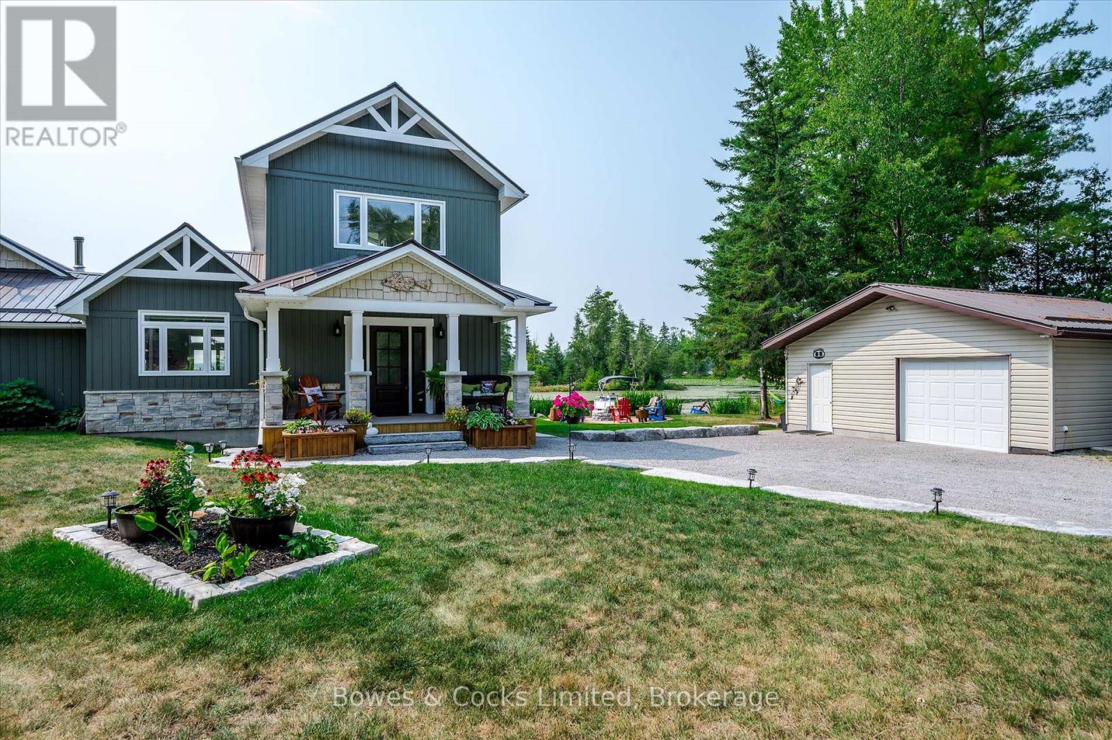 2151 Little Chipmunk Road, Douro-Dummer, Ontario  K0L 2H0 - Photo 3 - X12877794