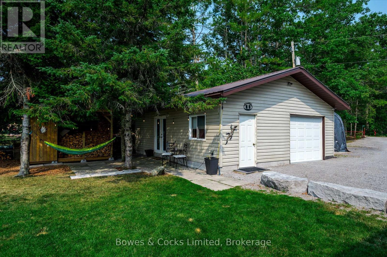 2151 Little Chipmunk Road, Douro-Dummer, Ontario  K0L 2H0 - Photo 33 - X12877794