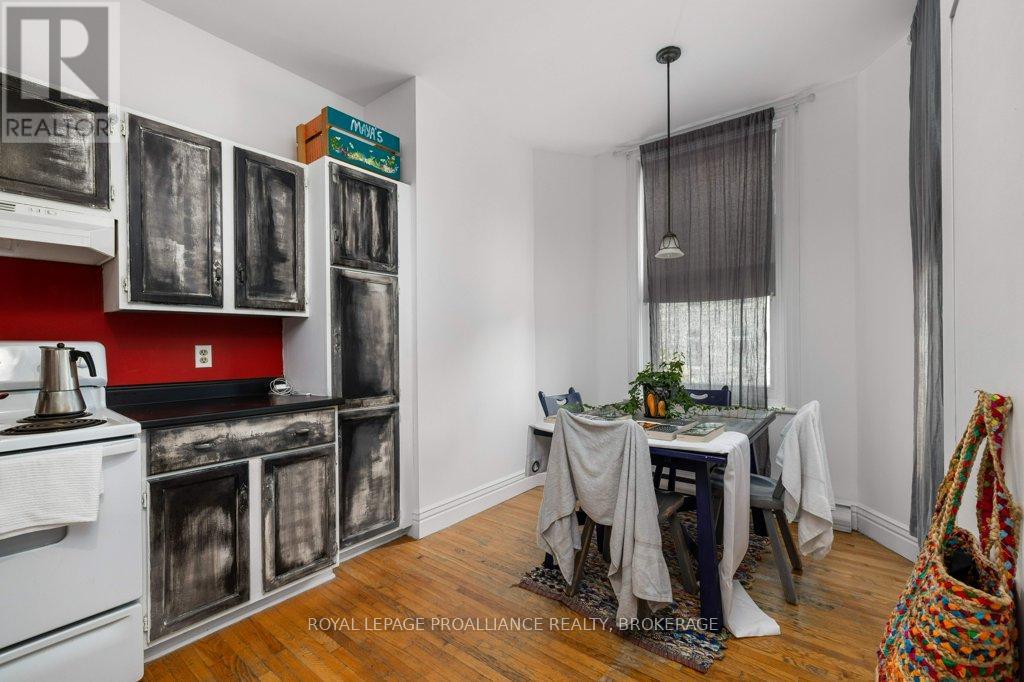 130 King Street E, Kingston (Central City East), Ontario  K7L 3A1 - Photo 19 - X12877846